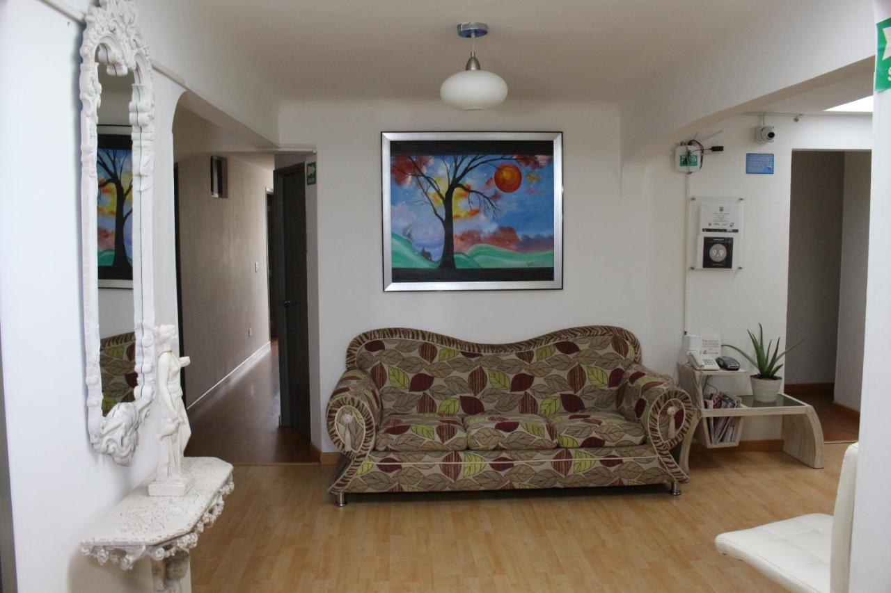 Casa de hóspedes Sary House